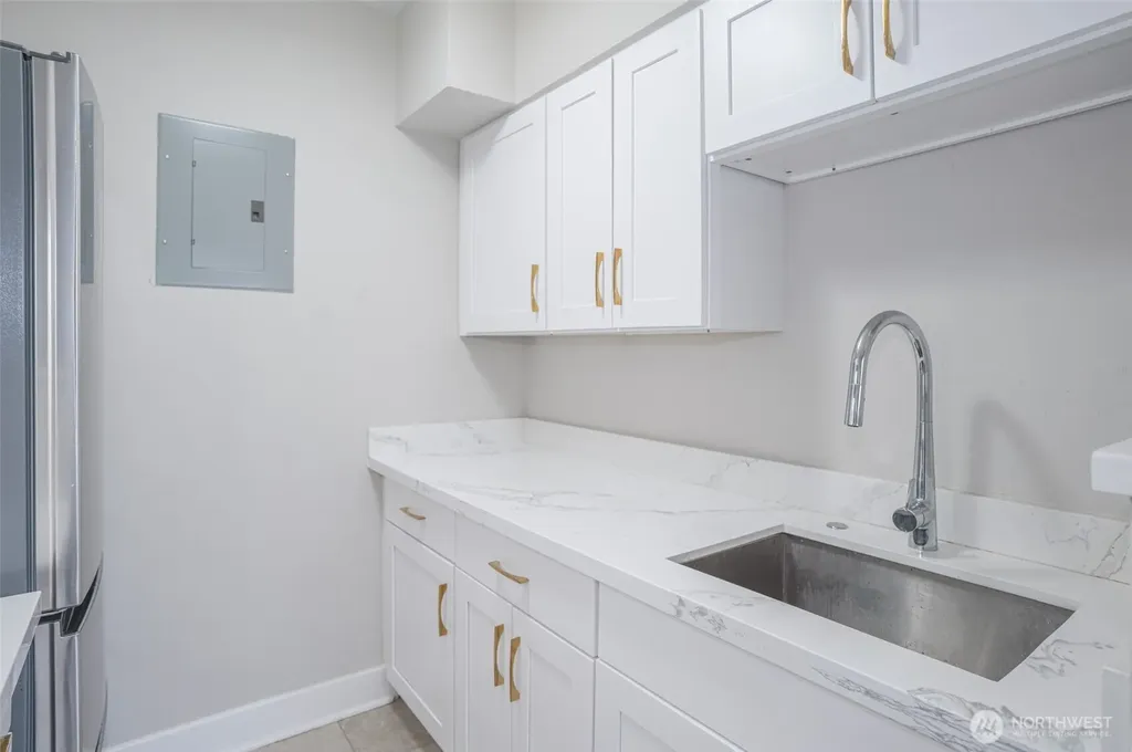 1605 E Olive Street Seattle WA 98122