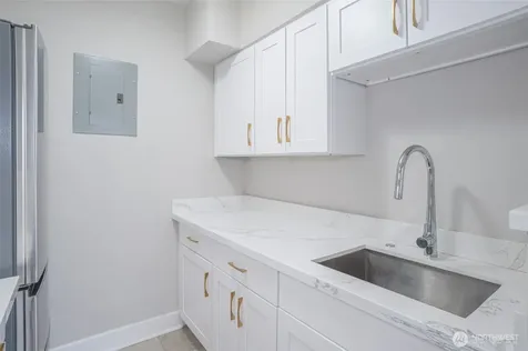 1605 E Olive Street Seattle WA 98122