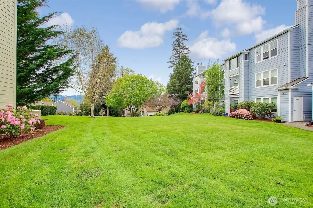 4081 224th Lane SE Issaquah WA 98029