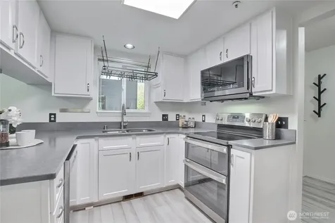 4081 224th Lane SE Issaquah WA 98029