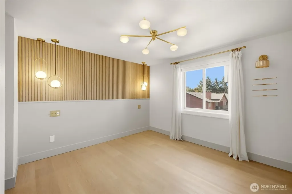 13209 Newcastle Way Newcastle WA 98059