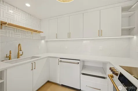 13209 Newcastle Way Newcastle WA 98059