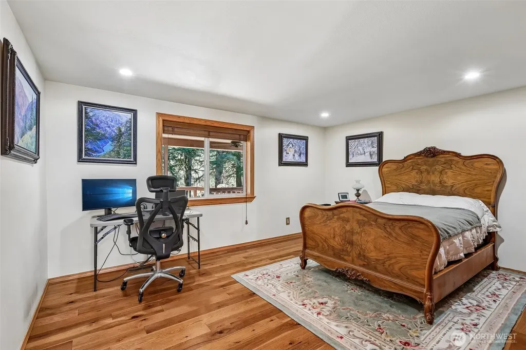 19034 364th Avenue SE Maple Valley WA 98038