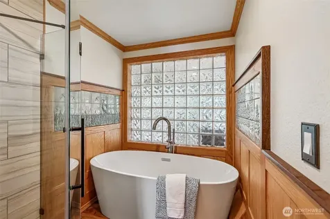 19034 364th Avenue SE Maple Valley WA 98038