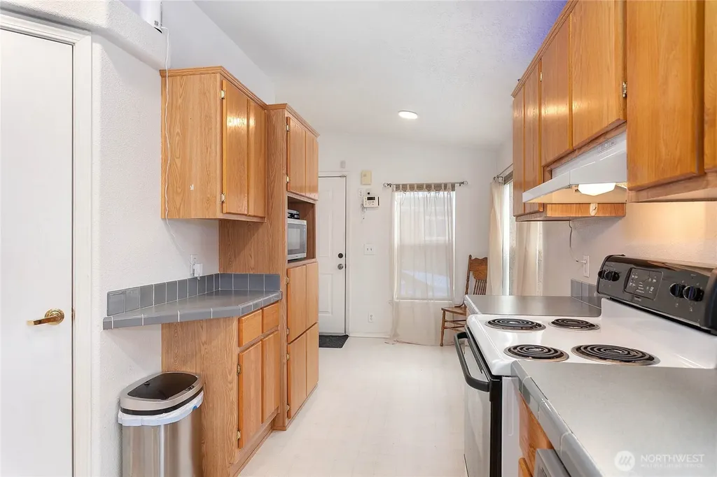 5589 Bay Ridge Drive Blaine WA 98230