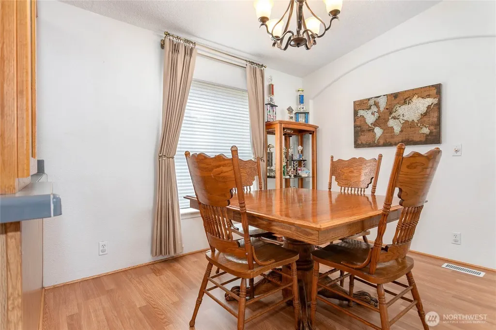 5589 Bay Ridge Drive Blaine WA 98230