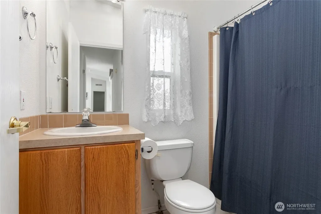 5589 Bay Ridge Drive Blaine WA 98230