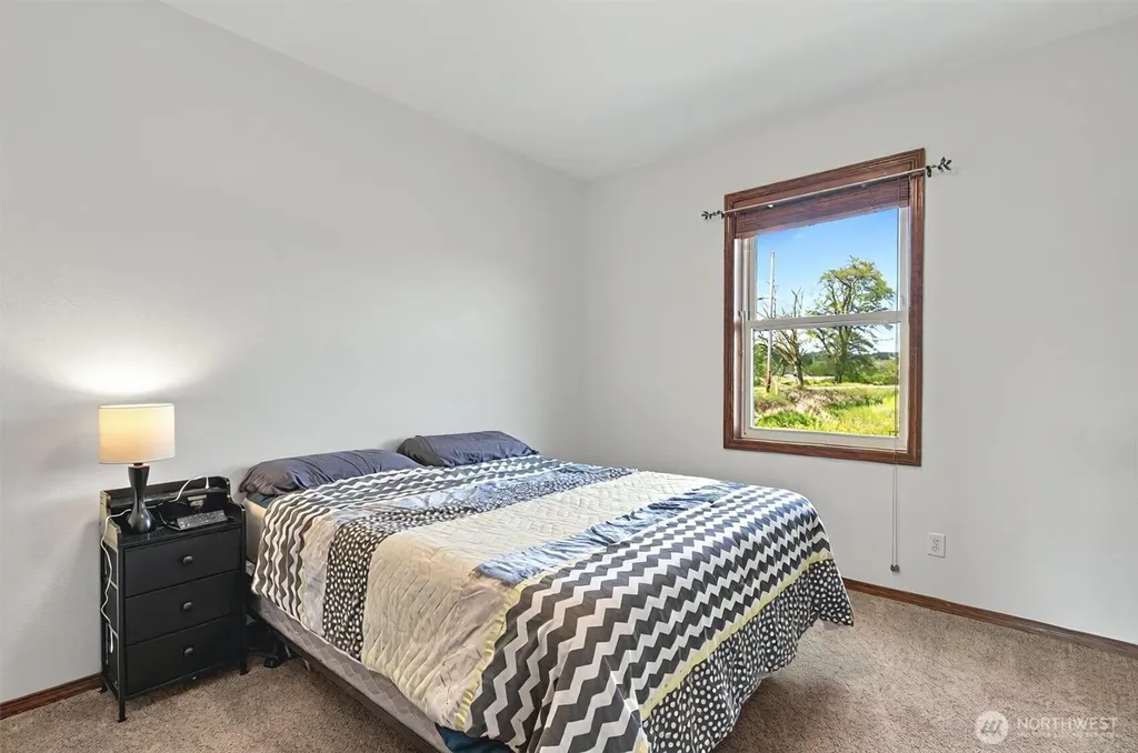 1710 W State Route 4 Skamokawa WA 98647