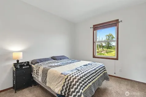 1710 W State Route 4 Skamokawa WA 98647