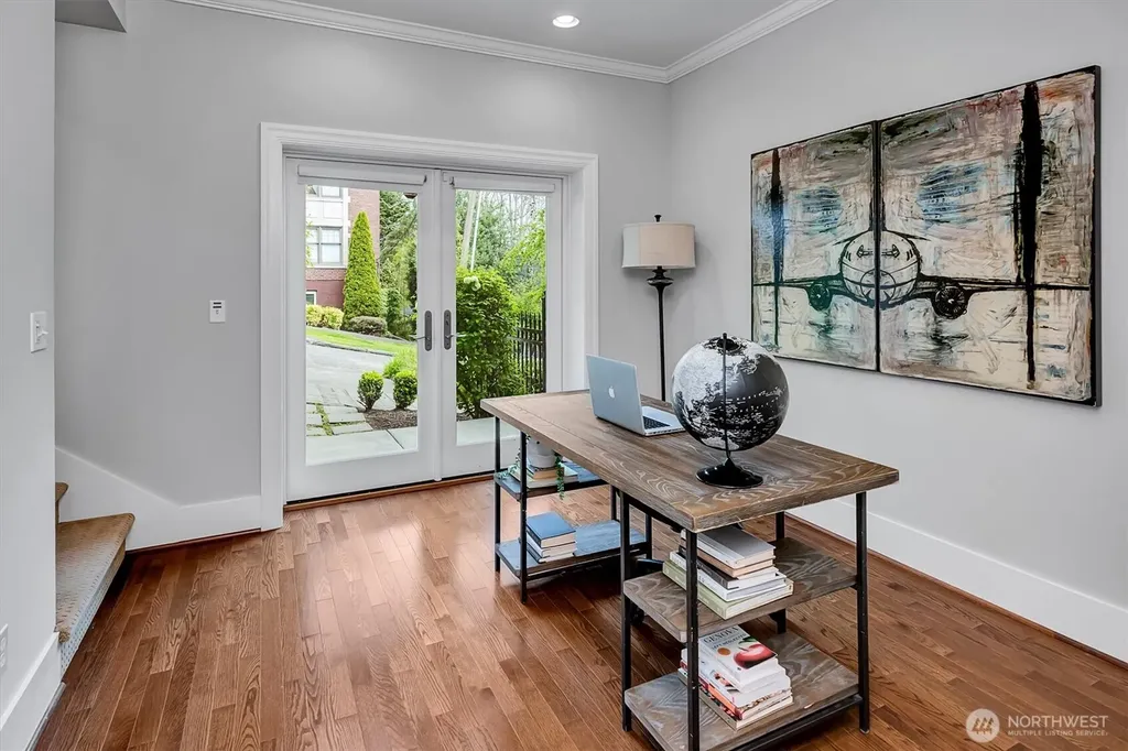 371 Prospect Street Seattle WA 98109