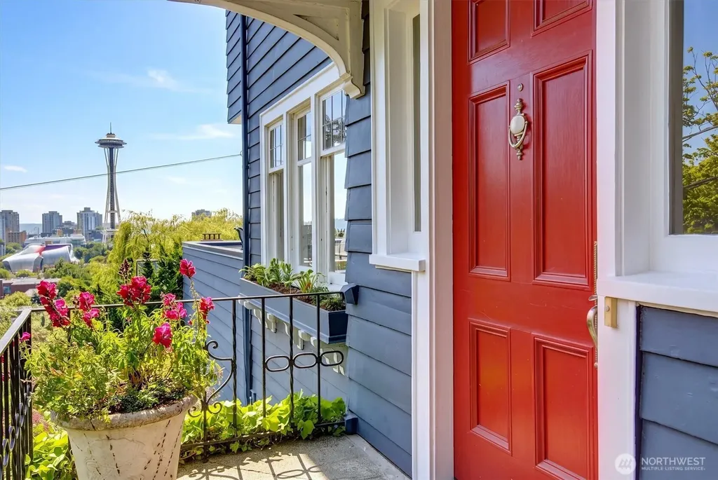 371 Prospect Street Seattle WA 98109