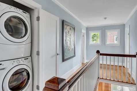 371 Prospect Street Seattle WA 98109