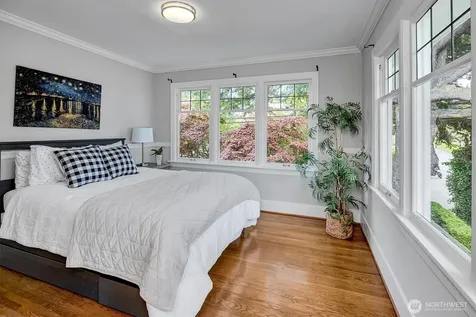 371 Prospect Street Seattle WA 98109