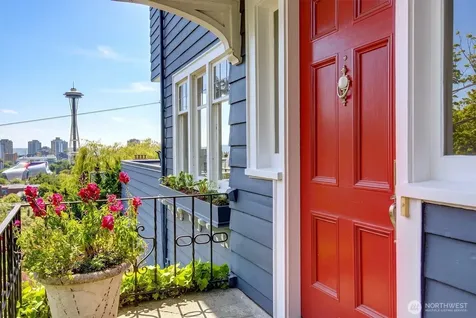 371 Prospect Street Seattle WA 98109