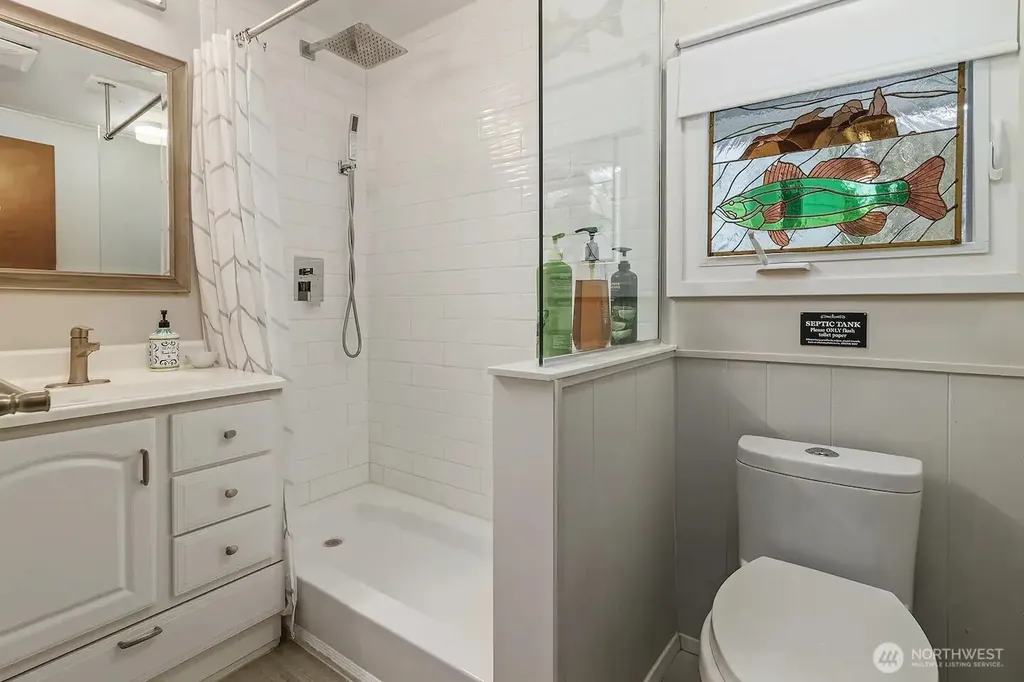 18231 NE North Shore Road Tahuya WA 98588