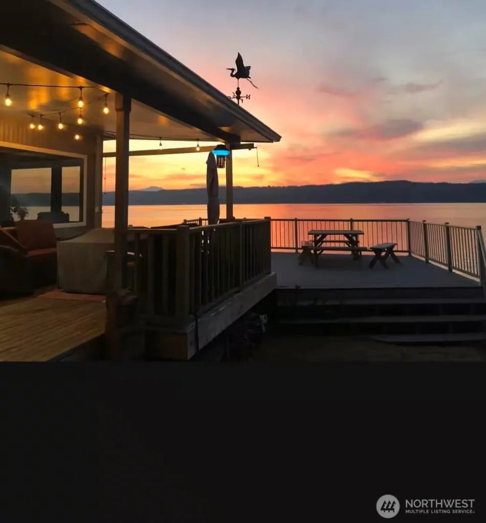 18231 NE North Shore Road Tahuya WA 98588