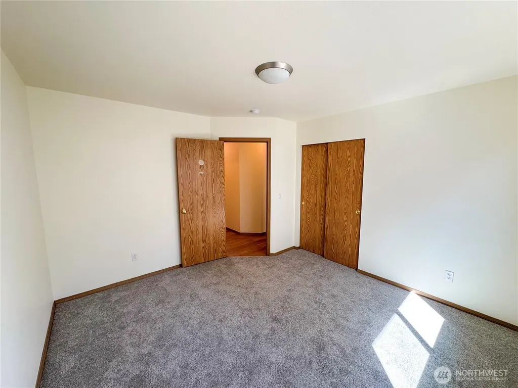 21621 65th Avenue Ct E Spanaway WA 98387
