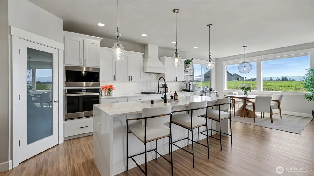 6511 232nd Avenue E Buckley WA 98321
