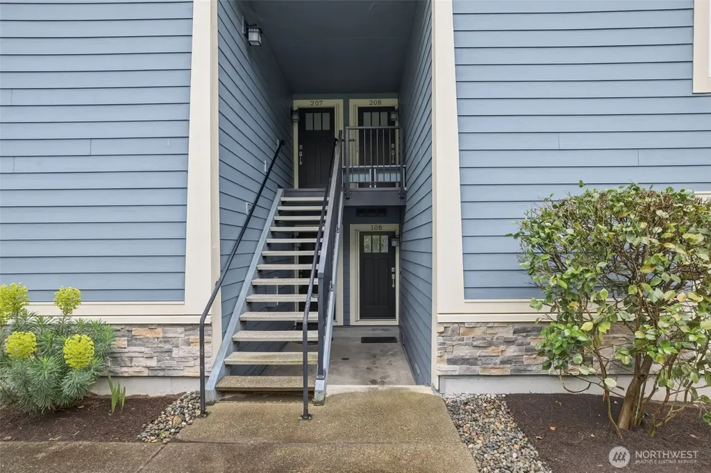 11901 93rd Avenue NE Kirkland WA 98034