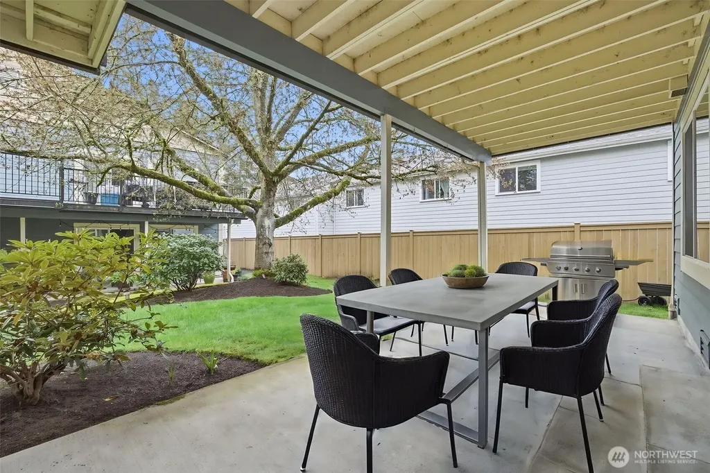 11901 93rd Avenue NE Kirkland WA 98034