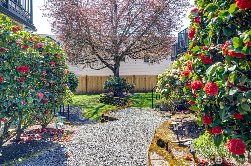 11901 93rd Avenue NE Kirkland WA 98034