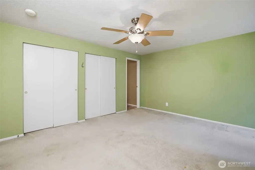 11901 93rd Avenue NE Kirkland WA 98034