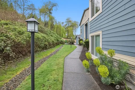 11901 93rd Avenue NE Kirkland WA 98034