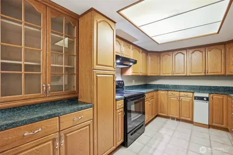 11901 93rd Avenue NE Kirkland WA 98034