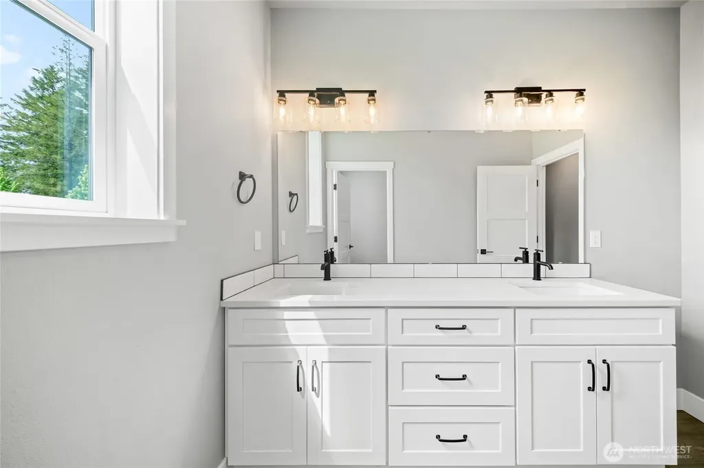 103 Sequoia Lane Onalaska WA 98570