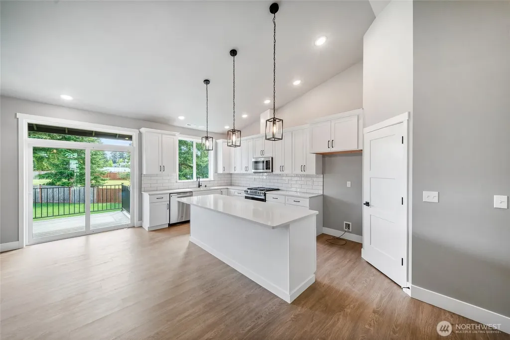 103 Sequoia Lane Onalaska WA 98570