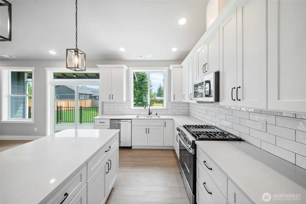 103 Sequoia Lane Onalaska WA 98570