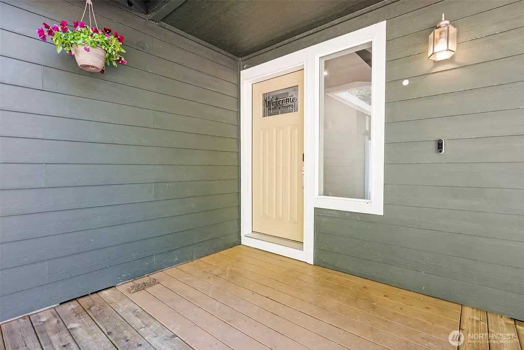 23430 Fisk Road E Orting WA 98360