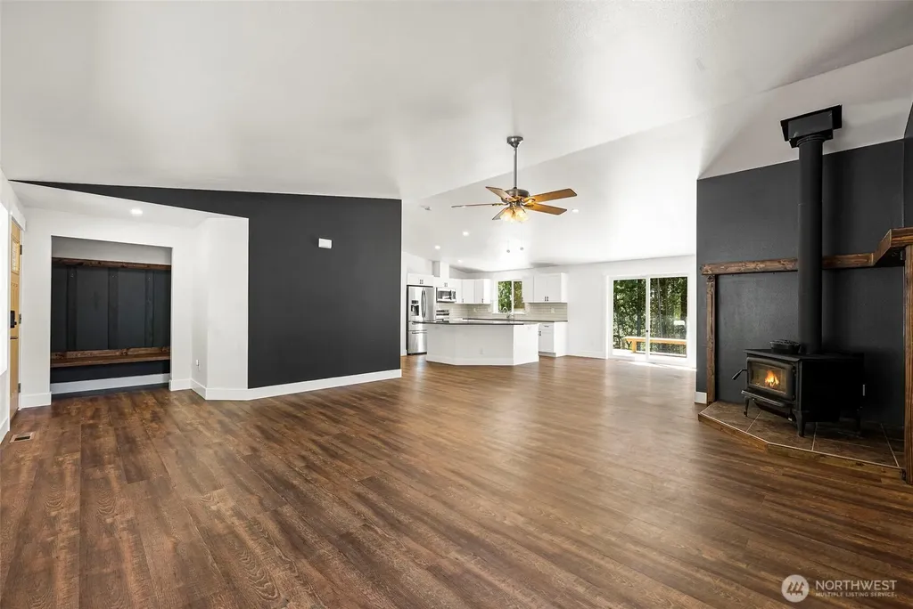 23430 Fisk Road E Orting WA 98360