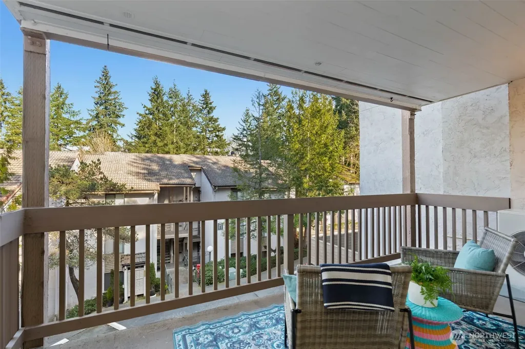 10419 NE 32nd Place Bellevue WA 98004