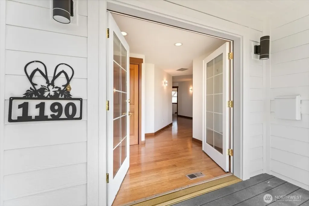 1190 Summit Boulevard Manson WA 98831