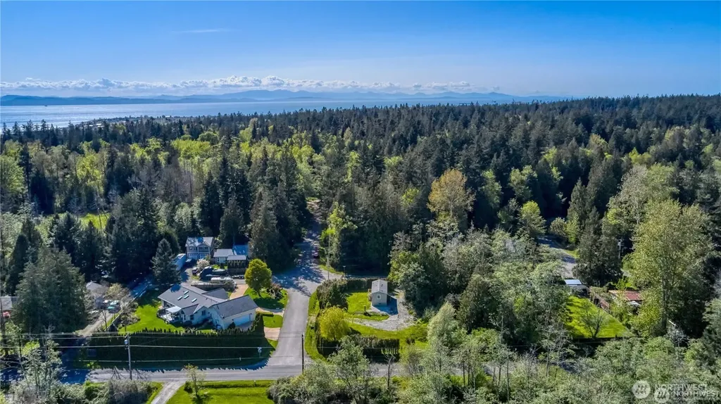 500 Moose Trail Point Roberts WA 98281