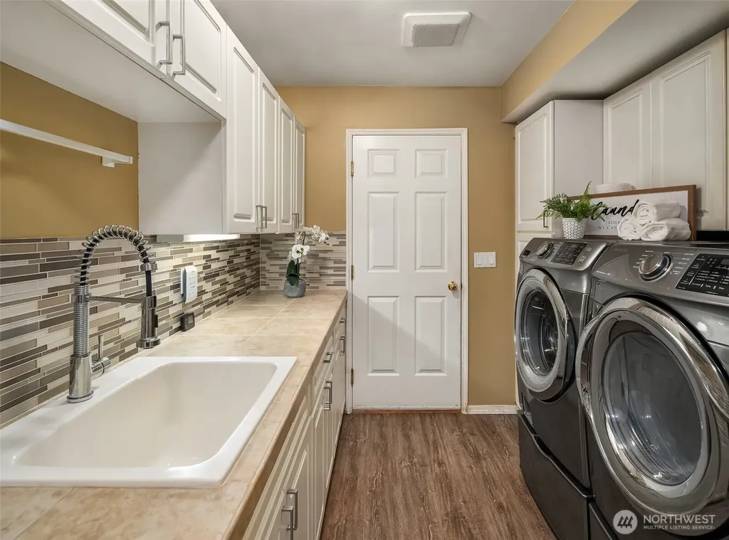 30333 SE 396th Street Enumclaw WA 98022