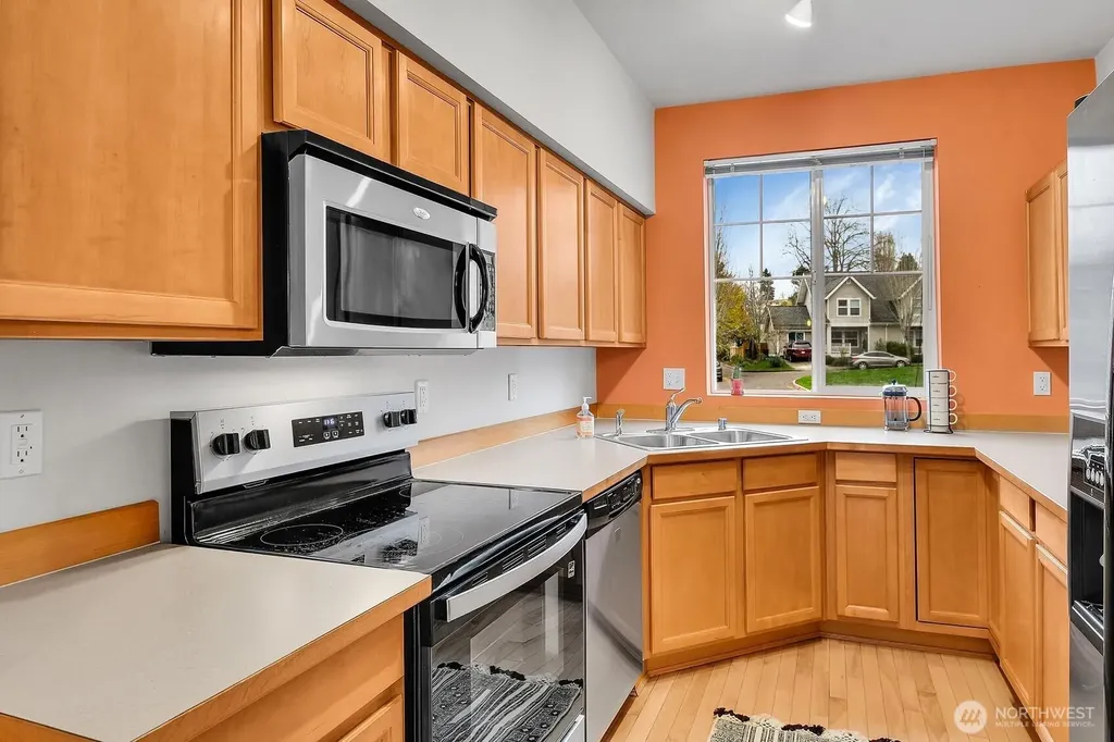 7020 Holly Park Drive S Seattle WA 98118