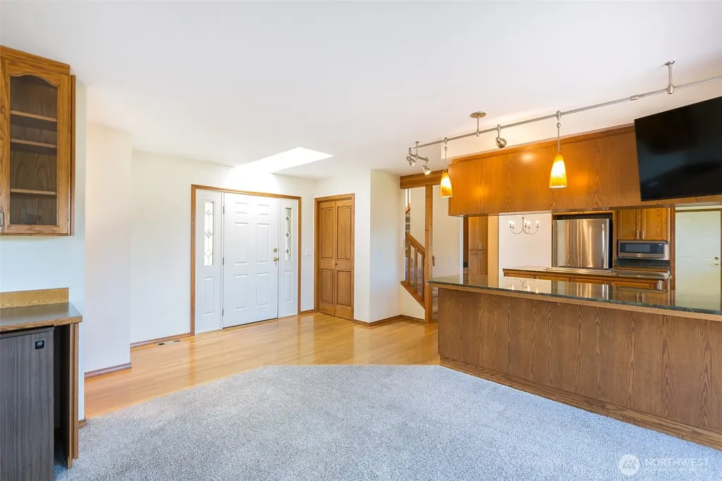 81 Bon Jon View Way Sequim WA 98382