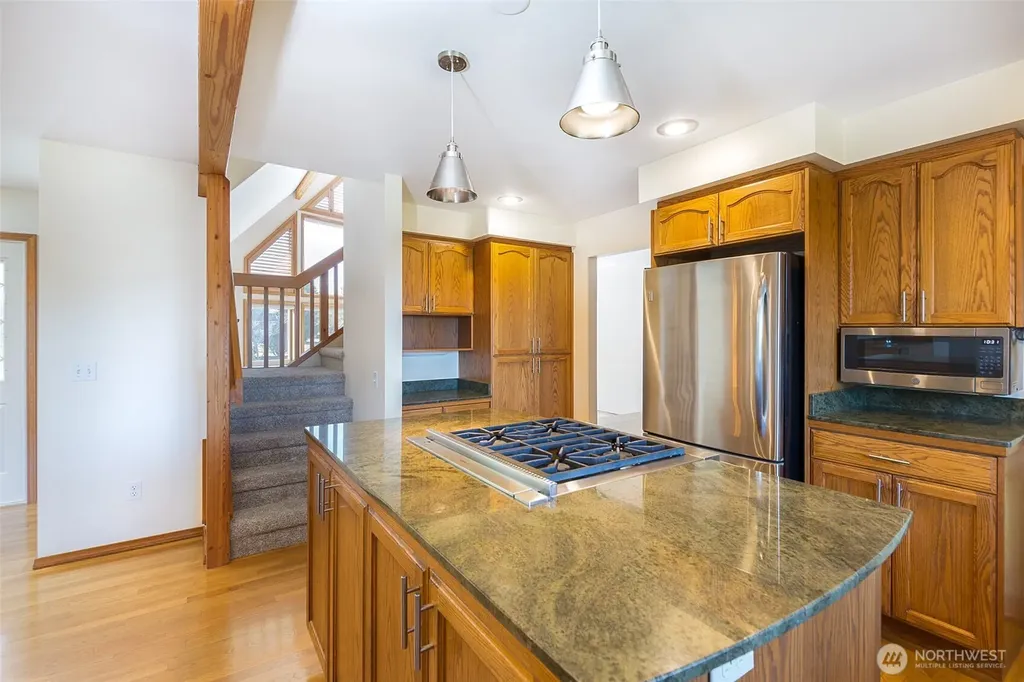 81 Bon Jon View Way Sequim WA 98382