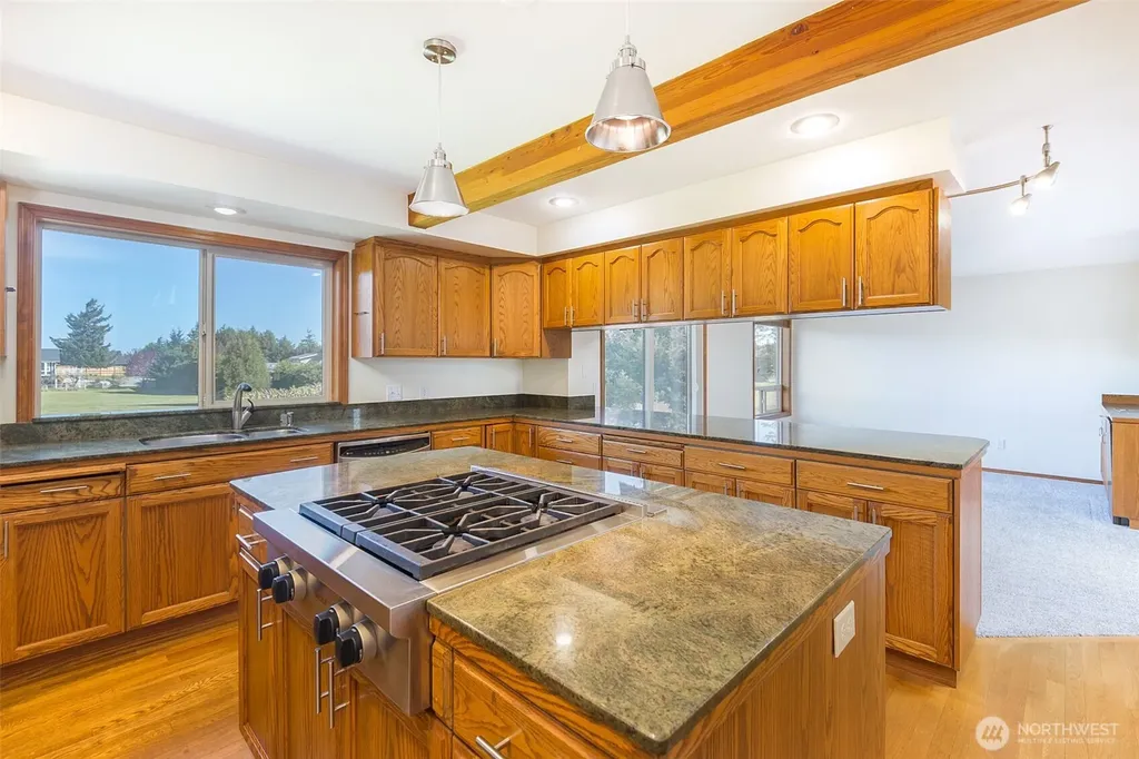 81 Bon Jon View Way Sequim WA 98382