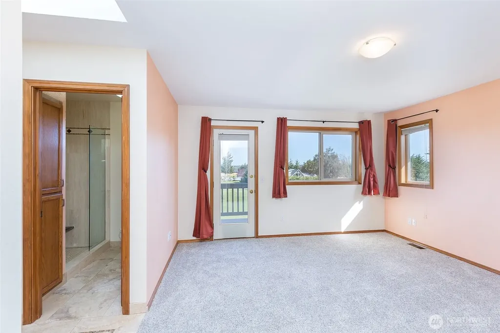 81 Bon Jon View Way Sequim WA 98382