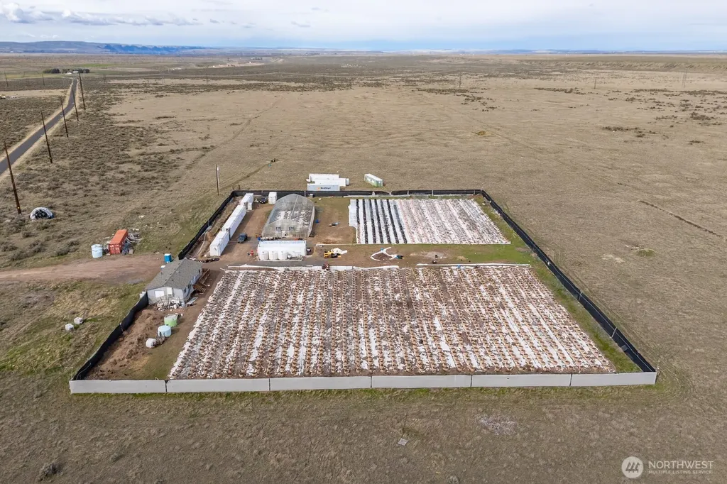11061 NE Neppel Road Moses Lake WA 98804