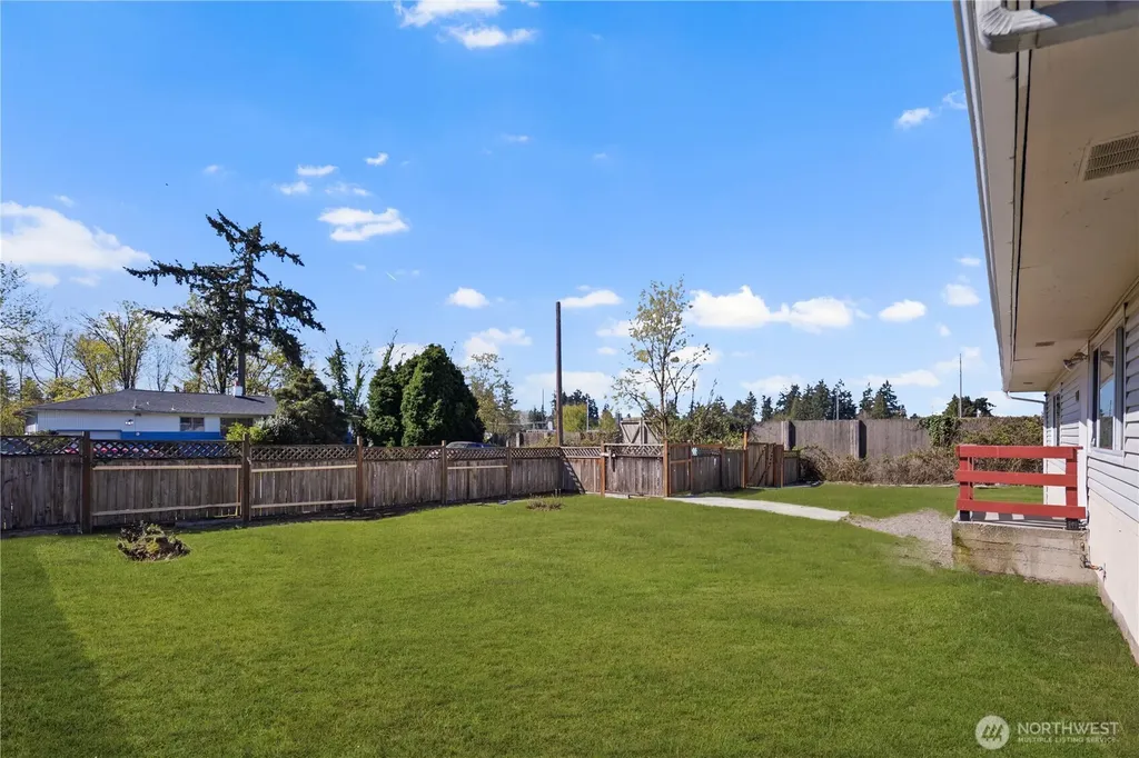 3206 S 221st Street Seatac WA 98198