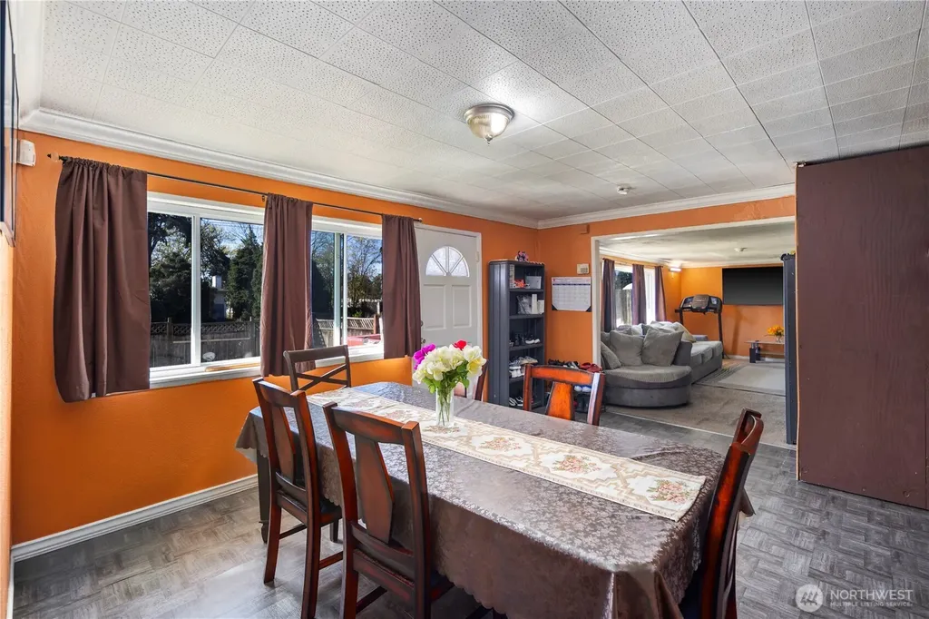 3206 S 221st Street Seatac WA 98198