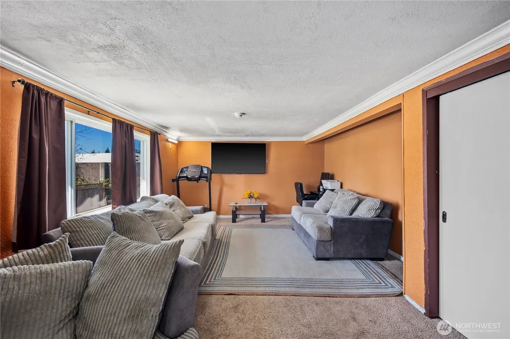 3206 S 221st Street Seatac WA 98198