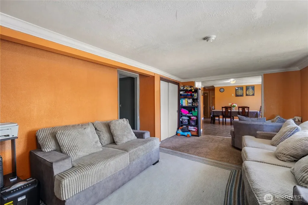 3206 S 221st Street Seatac WA 98198