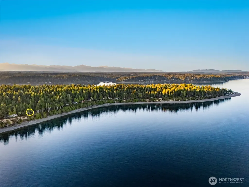 362 E Pointes Drive E Shelton WA 98584
