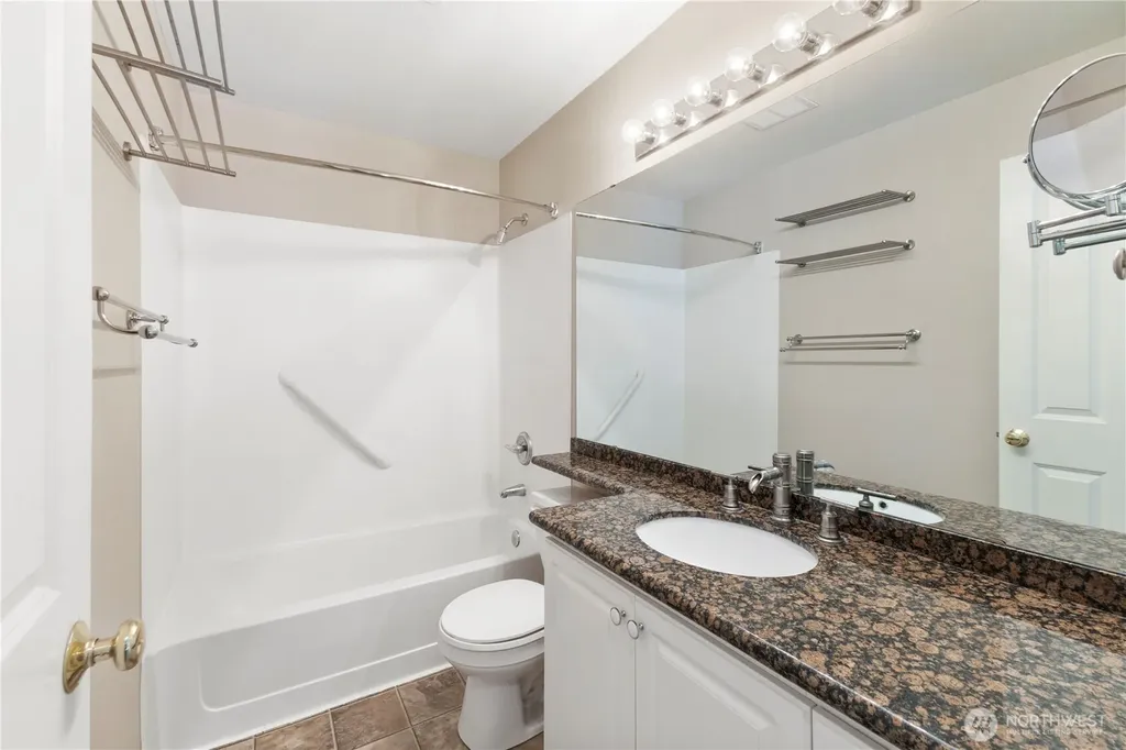 23321 60th Place S Kent WA 98032