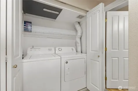23321 60th Place S Kent WA 98032